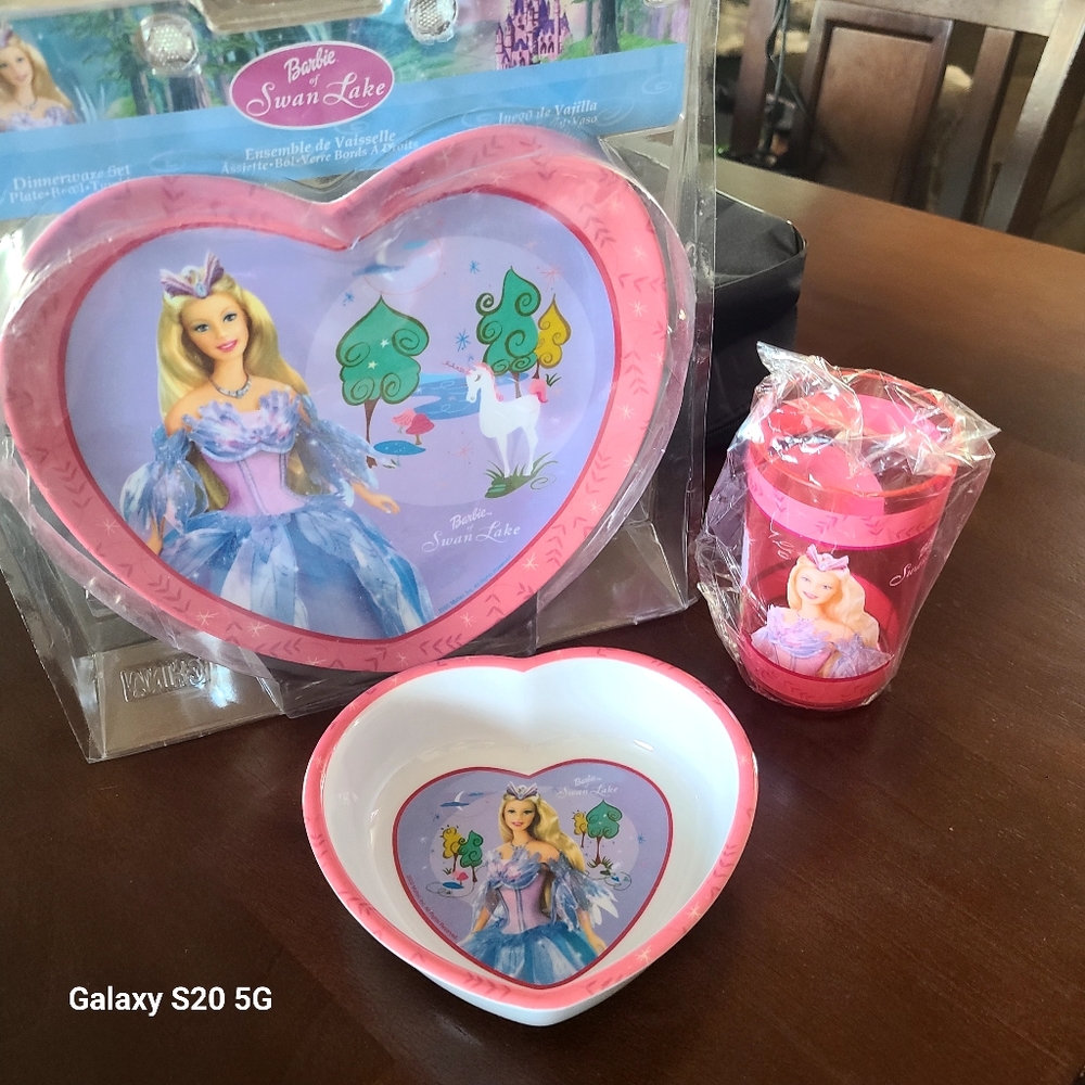 Barbie dinnerware sets